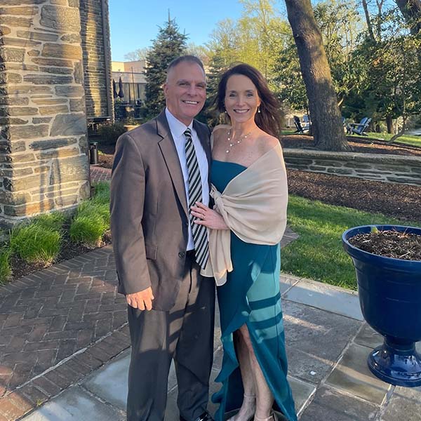 Mike & Lisann Castagno